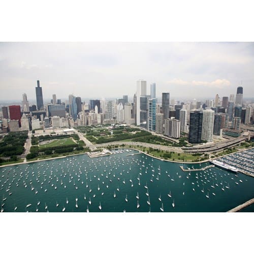 Chicago Postcard: Chicago Skyline and Montrose Harbor CPC0008